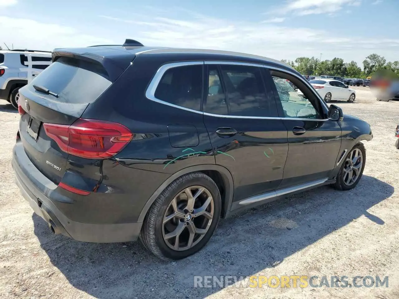 3 Photograph of a damaged car 5UXTY3C06M9E29889 BMW X3 2021