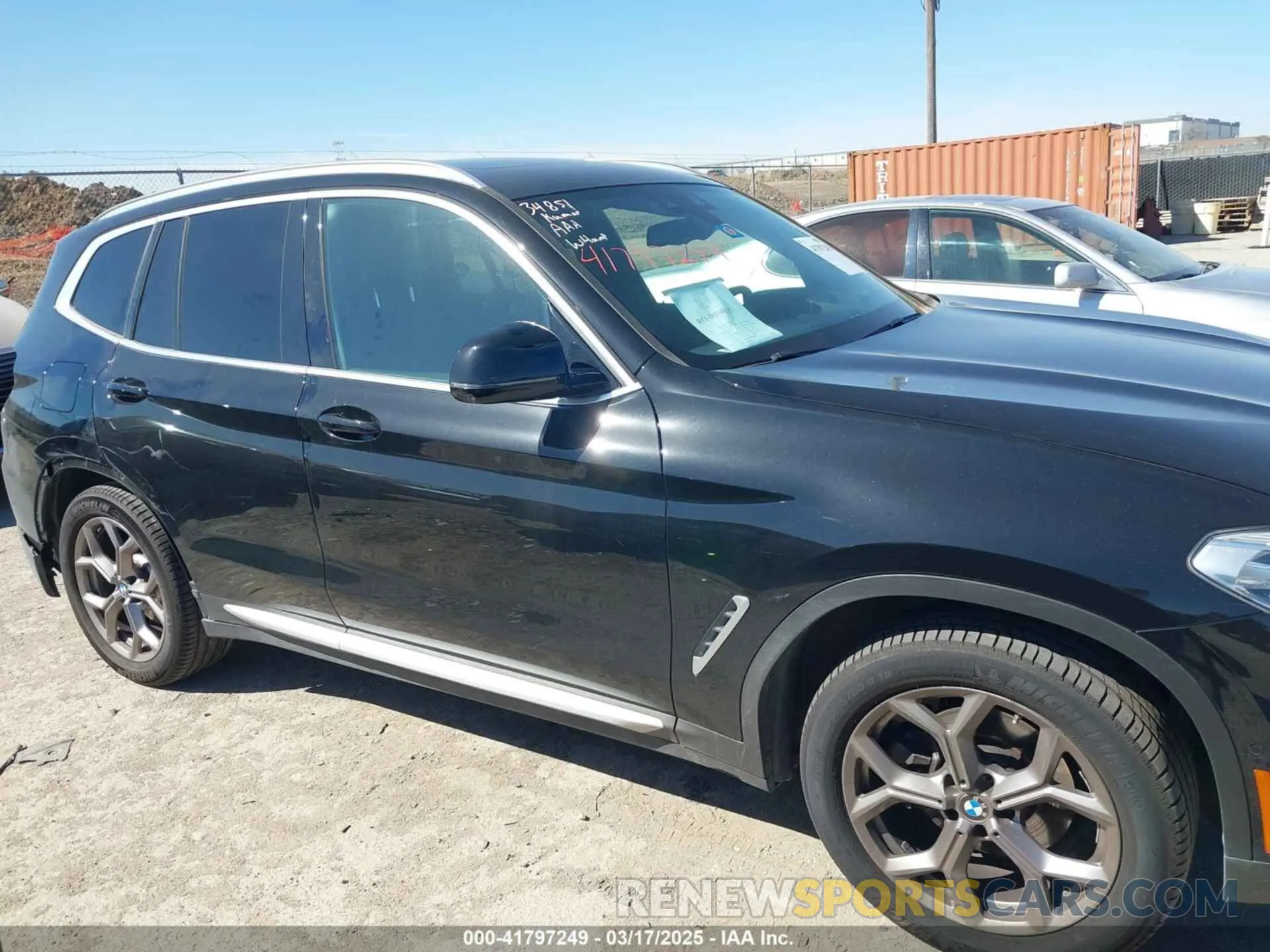 13 Photograph of a damaged car 5UXTY3C06M9H04614 BMW X3 2021