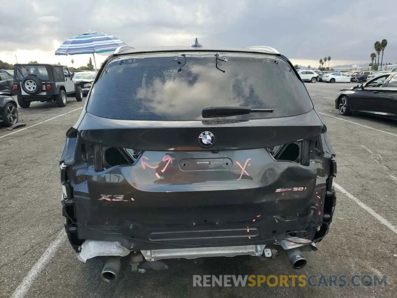 6 Photograph of a damaged car 5UXTY3C06M9H18805 BMW X3 2021