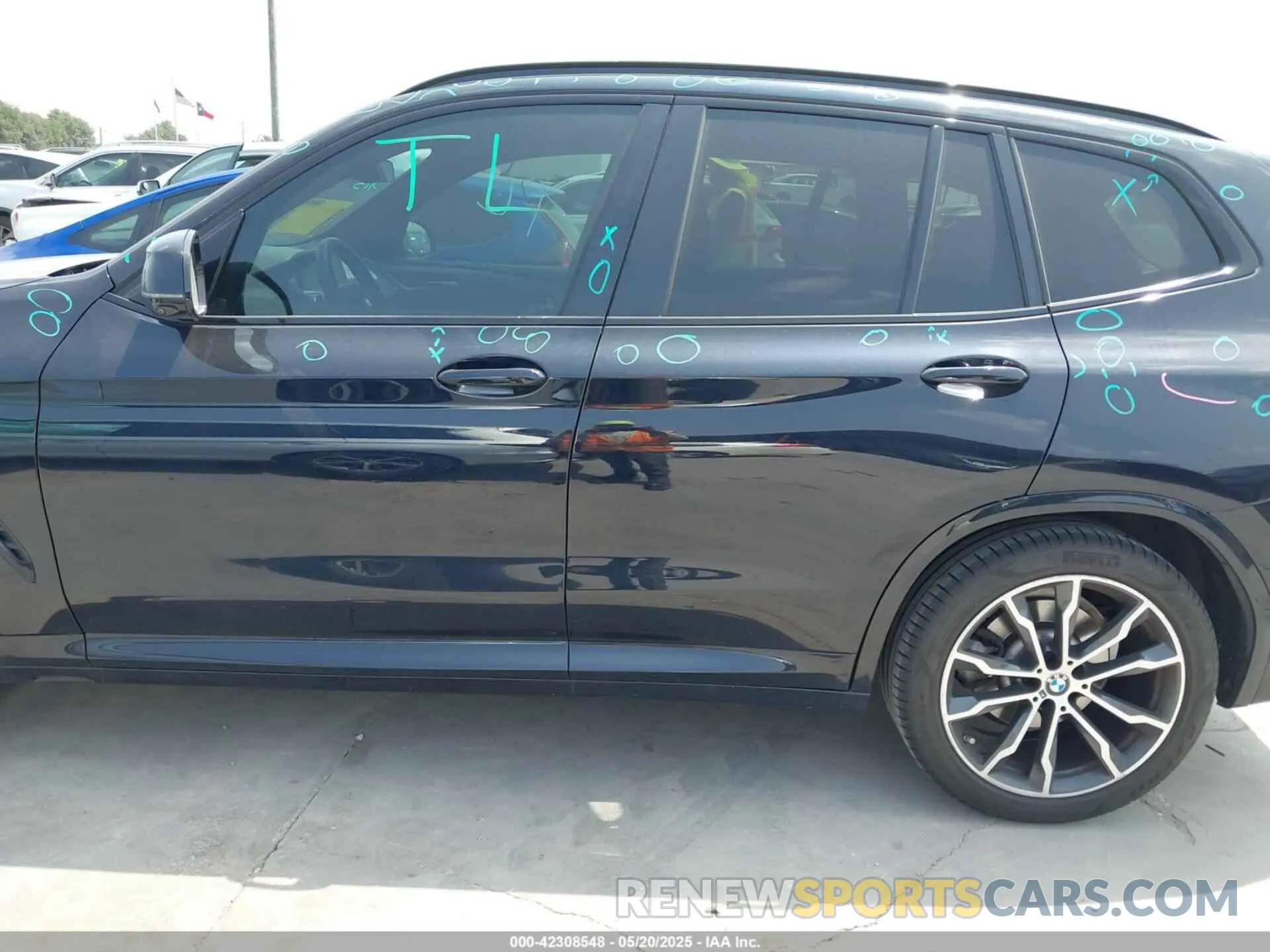 14 Photograph of a damaged car 5UXTY3C07M9D93761 BMW X3 2021
