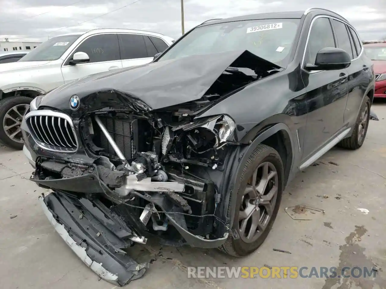 2 Photograph of a damaged car 5UXTY3C07M9E00370 BMW X3 2021