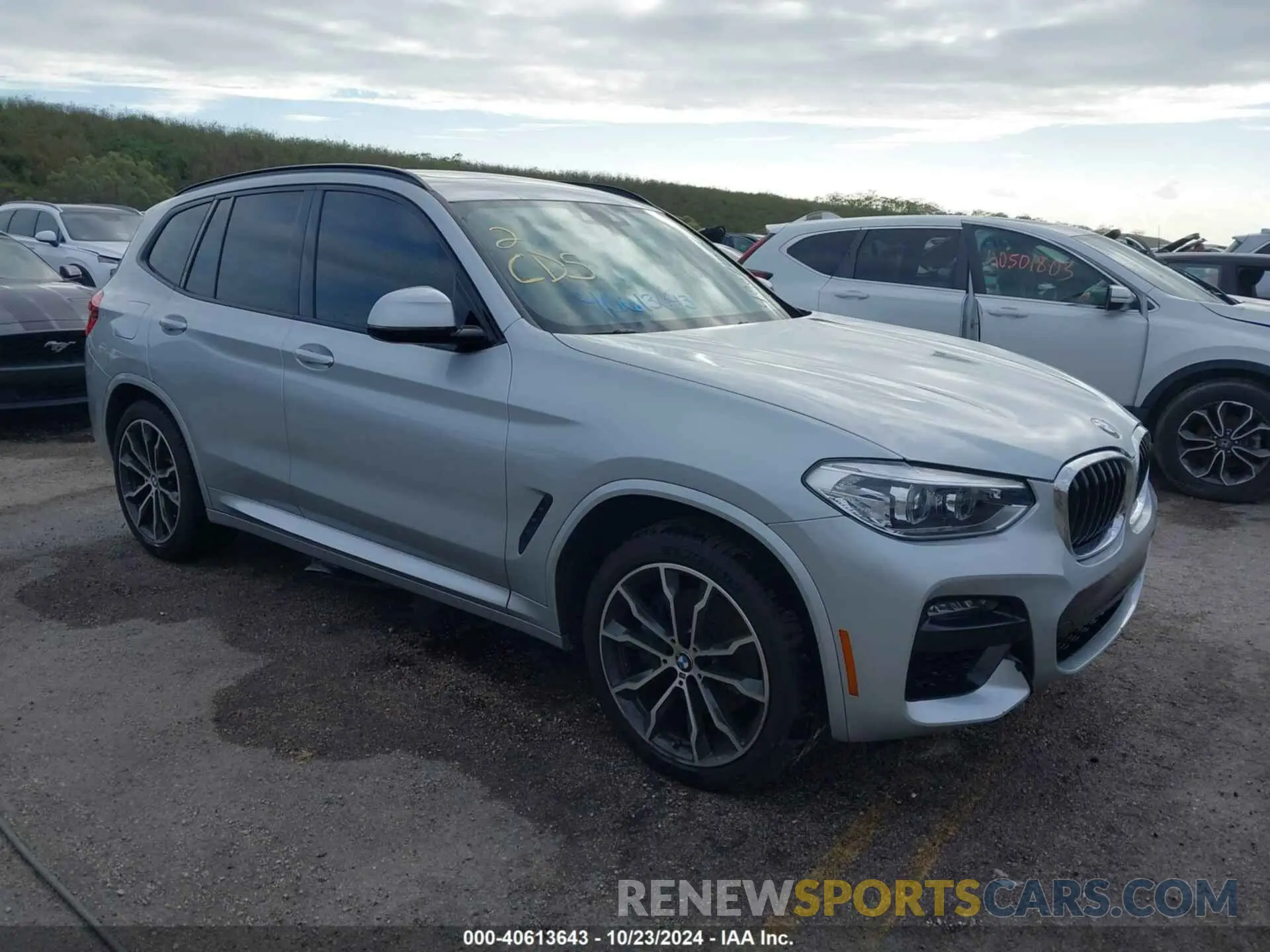 1 Photograph of a damaged car 5UXTY3C07M9F43268 BMW X3 2021