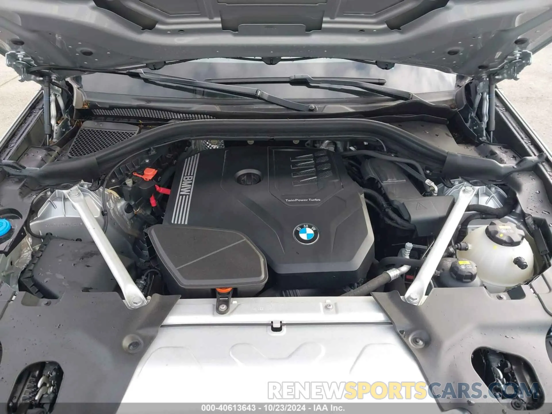 10 Photograph of a damaged car 5UXTY3C07M9F43268 BMW X3 2021