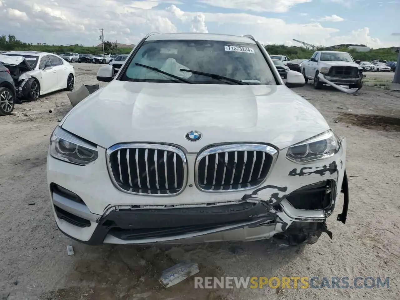 5 Photograph of a damaged car 5UXTY3C07M9F95824 BMW X3 2021
