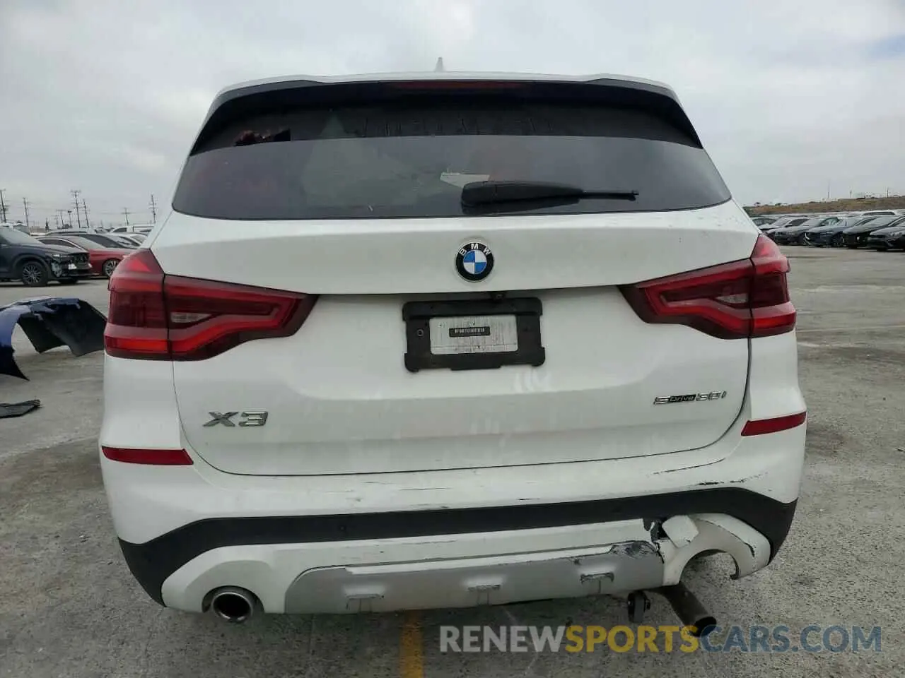 6 Photograph of a damaged car 5UXTY3C07M9H23155 BMW X3 2021