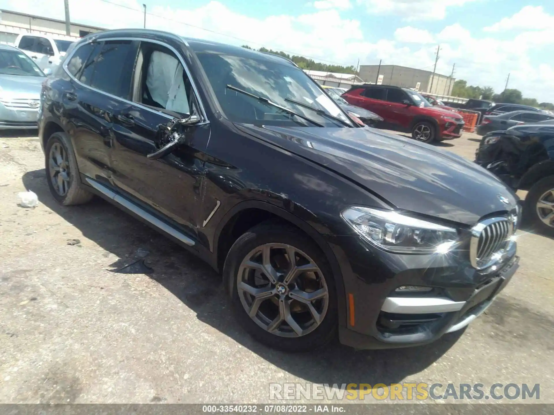 1 Photograph of a damaged car 5UXTY3C07M9H48797 BMW X3 2021