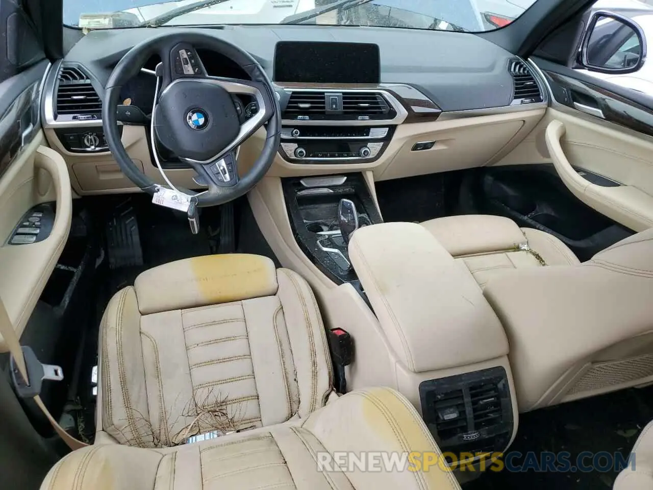 8 Photograph of a damaged car 5UXTY3C07M9H67348 BMW X3 2021