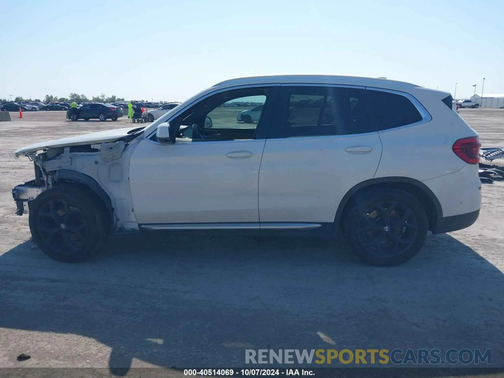 15 Photograph of a damaged car 5UXTY3C07M9H88586 BMW X3 2021