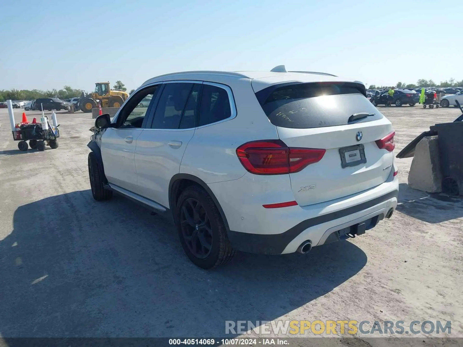 3 Photograph of a damaged car 5UXTY3C07M9H88586 BMW X3 2021
