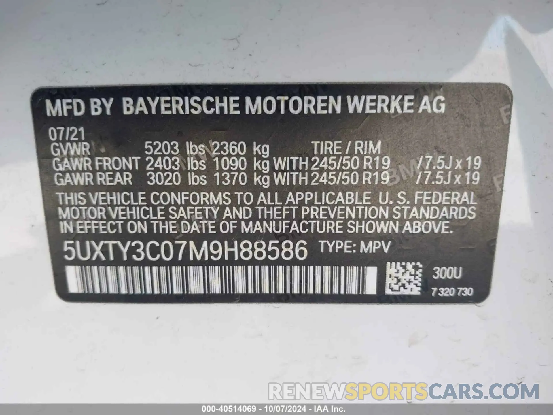 9 Photograph of a damaged car 5UXTY3C07M9H88586 BMW X3 2021