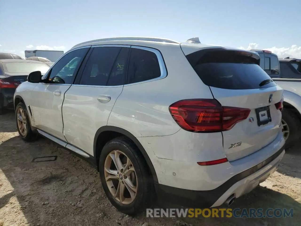 2 Photograph of a damaged car 5UXTY3C08M9D90822 BMW X3 2021