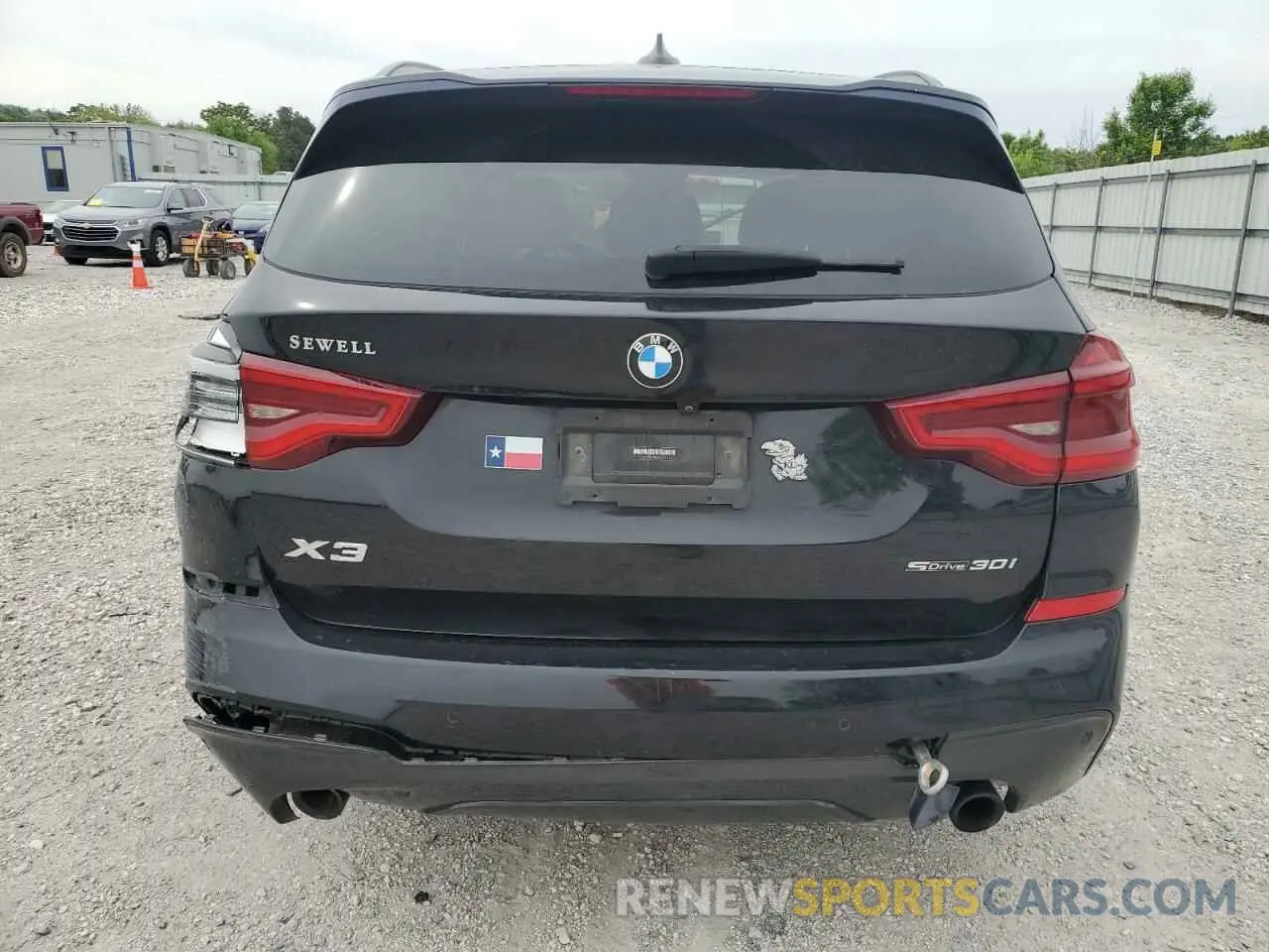 6 Photograph of a damaged car 5UXTY3C08M9E13337 BMW X3 2021