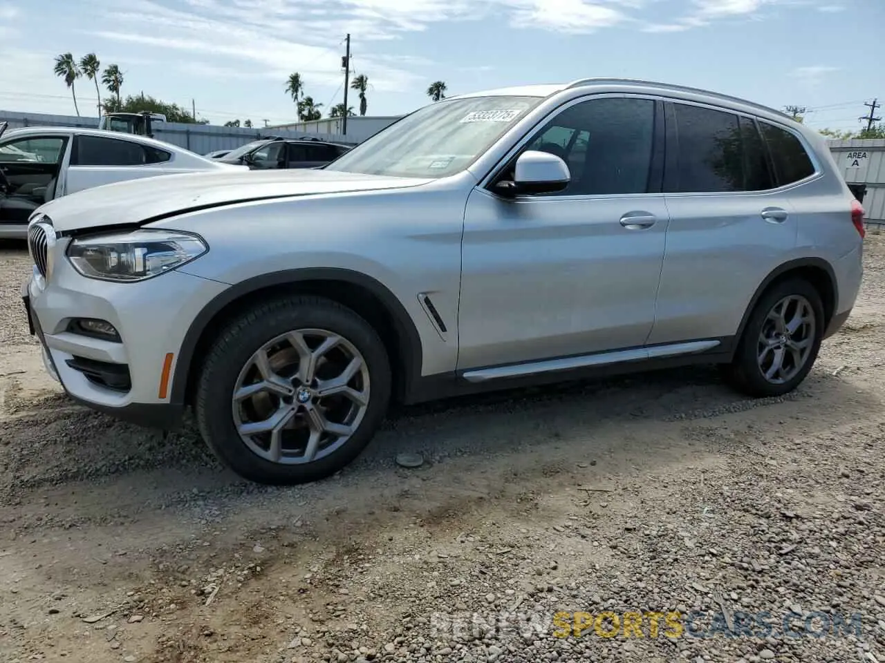 1 Photograph of a damaged car 5UXTY3C08M9E37198 BMW X3 2021
