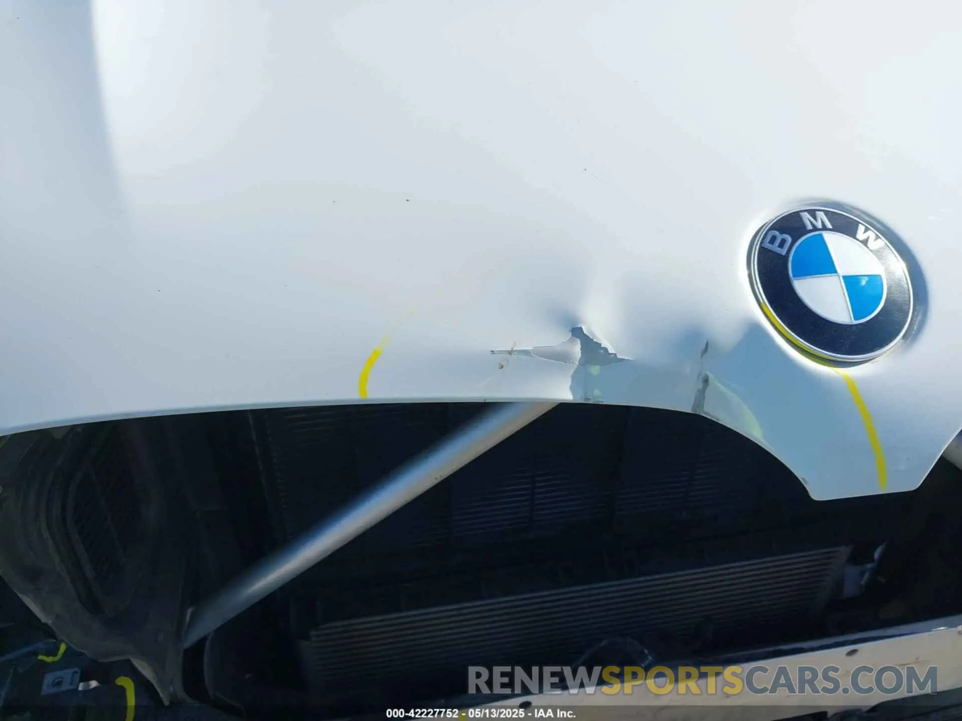 20 Photograph of a damaged car 5UXTY3C08M9G04837 BMW X3 2021