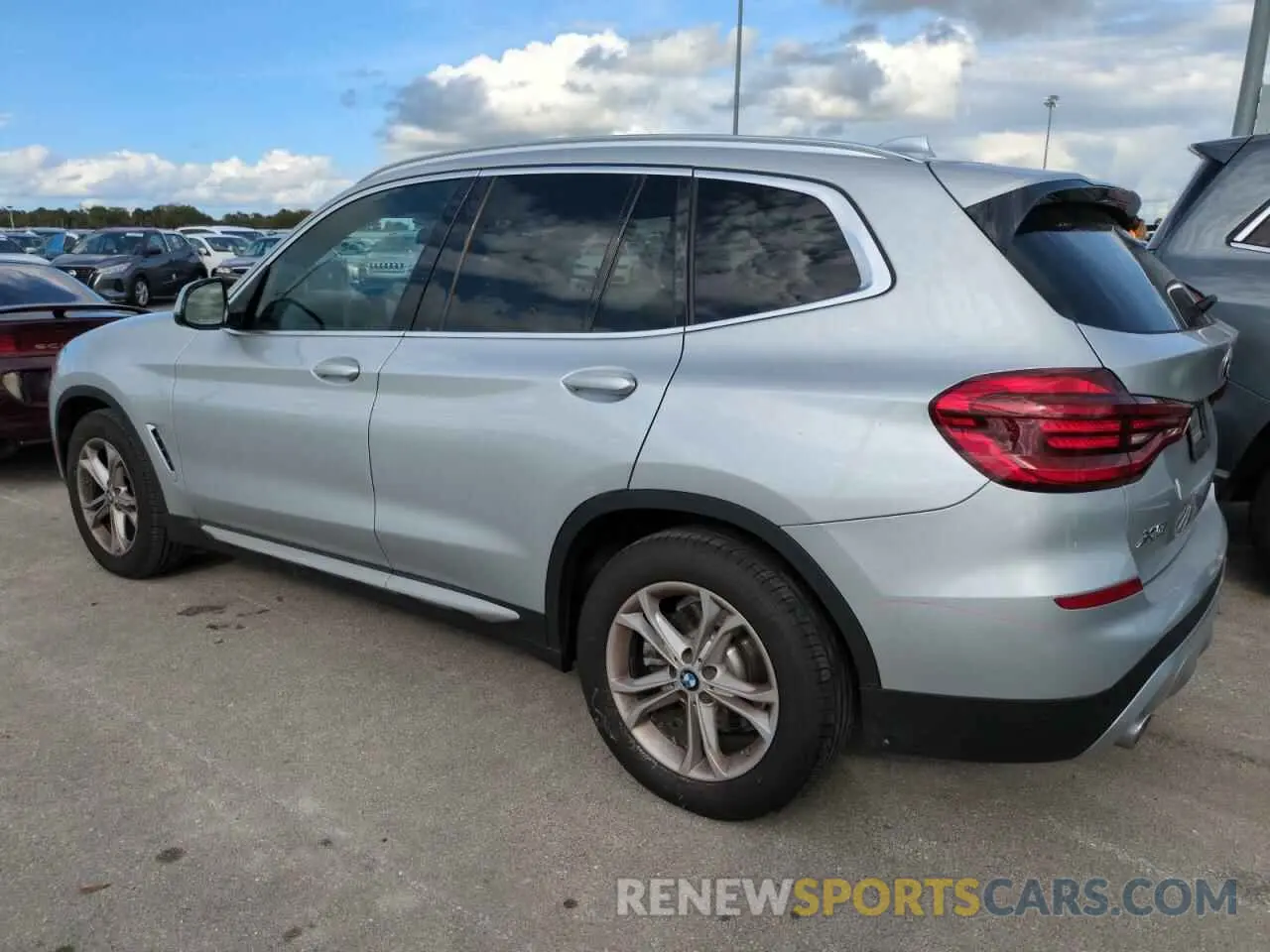 2 Photograph of a damaged car 5UXTY3C08M9G09911 BMW X3 2021