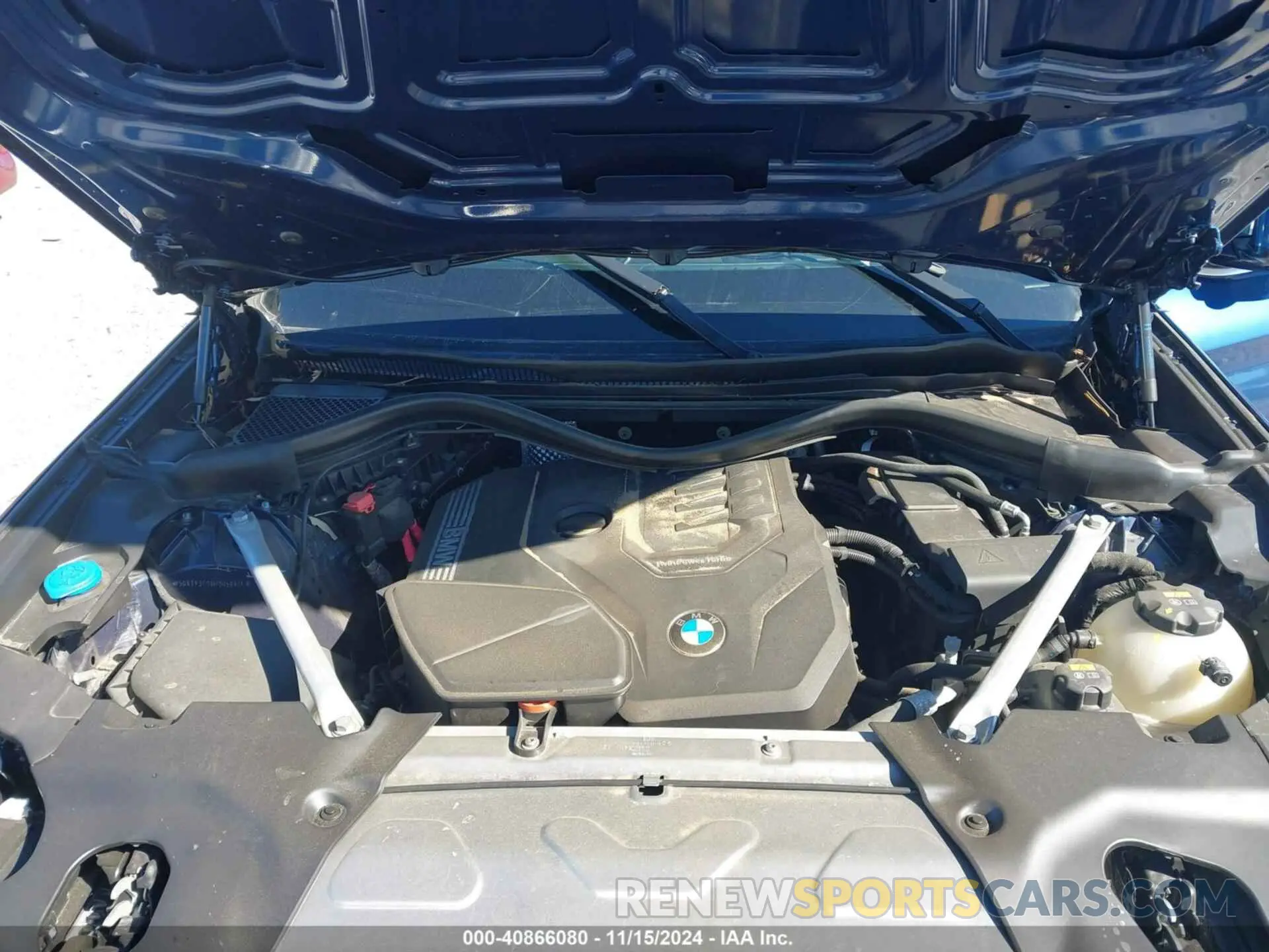 10 Photograph of a damaged car 5UXTY3C08M9H58836 BMW X3 2021