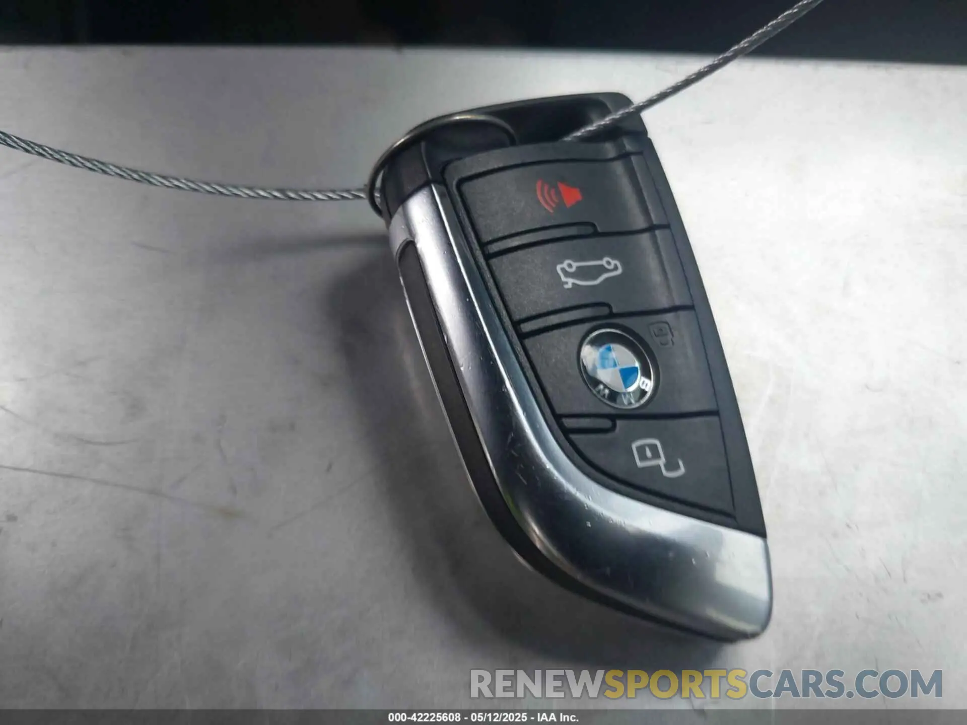 11 Photograph of a damaged car 5UXTY3C09M9E14741 BMW X3 2021