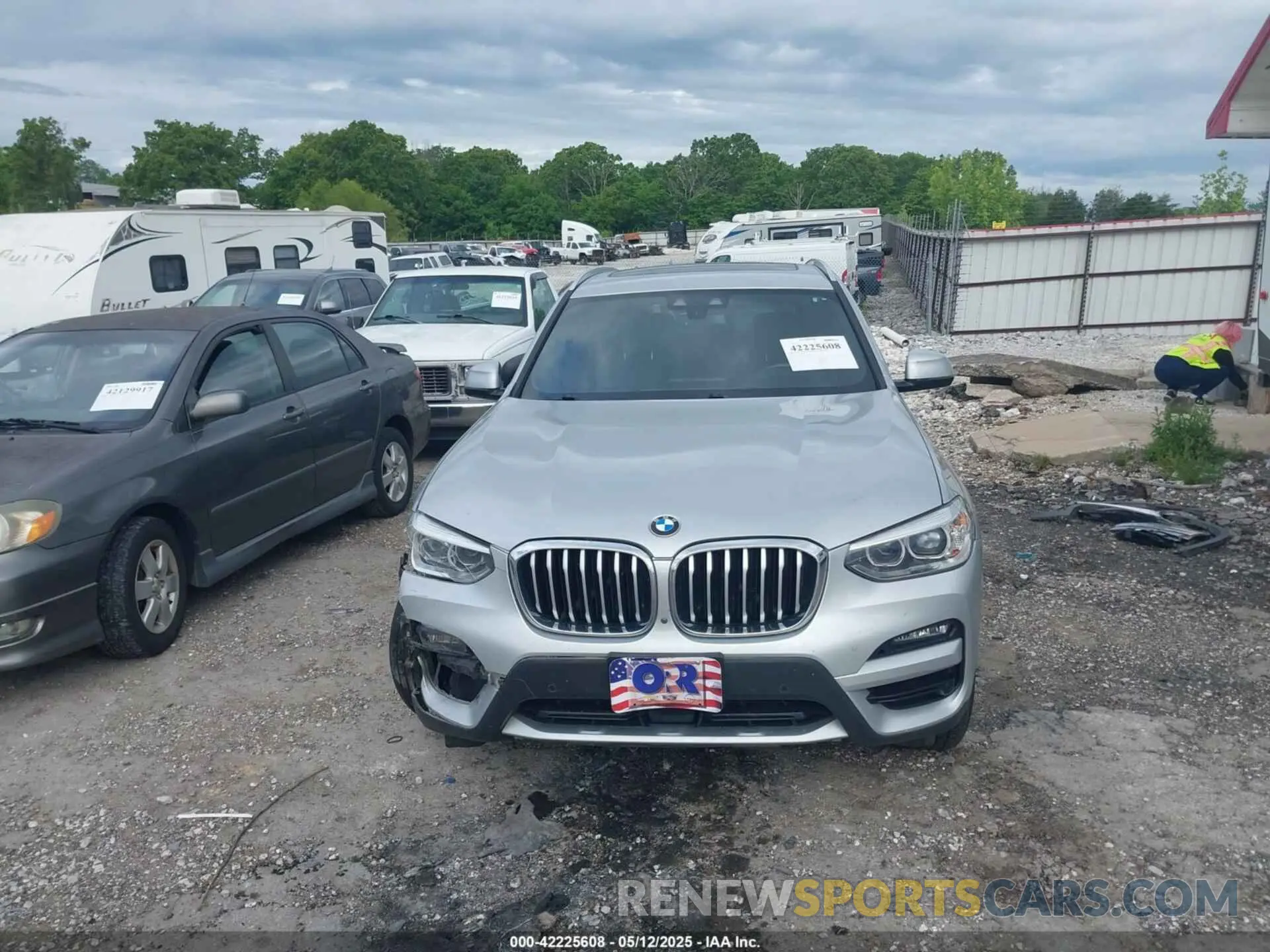 13 Photograph of a damaged car 5UXTY3C09M9E14741 BMW X3 2021