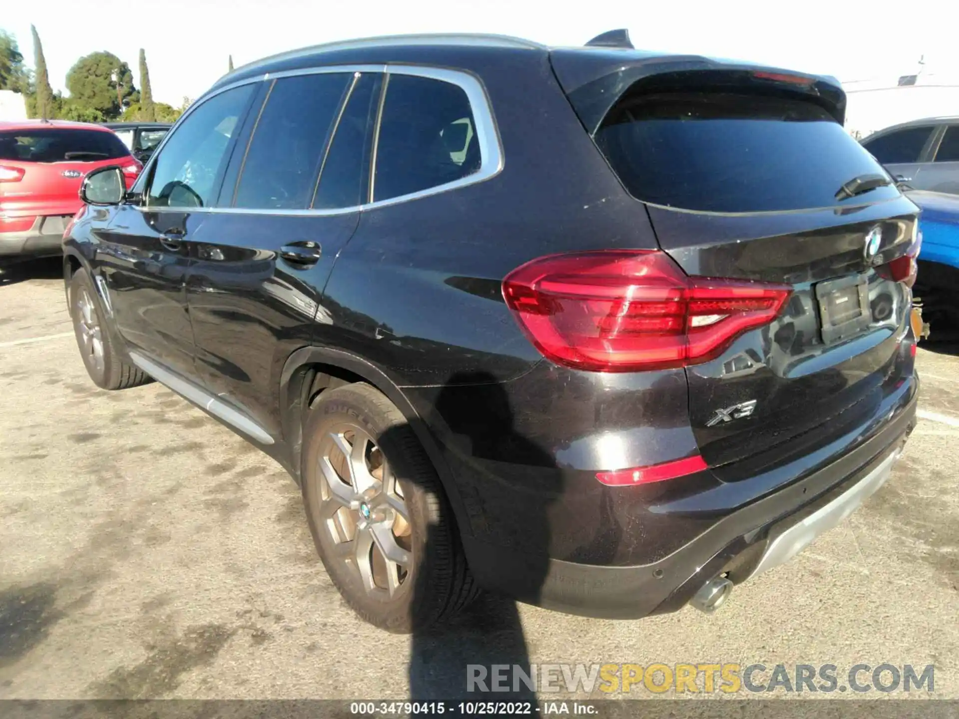 3 Photograph of a damaged car 5UXTY3C09M9F20283 BMW X3 2021