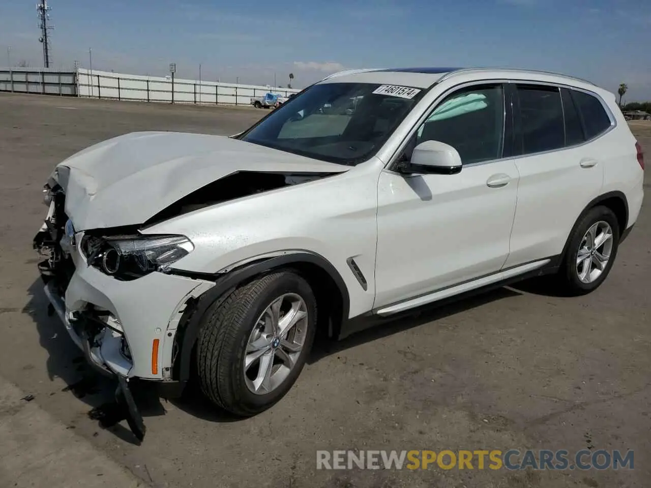 1 Photograph of a damaged car 5UXTY3C09M9F20946 BMW X3 2021
