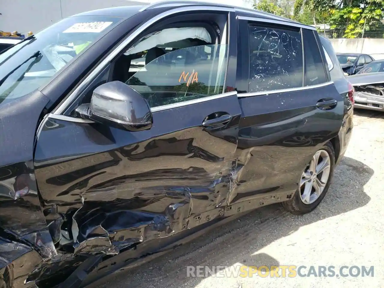 10 Photograph of a damaged car 5UXTY3C09M9H97290 BMW X3 2021