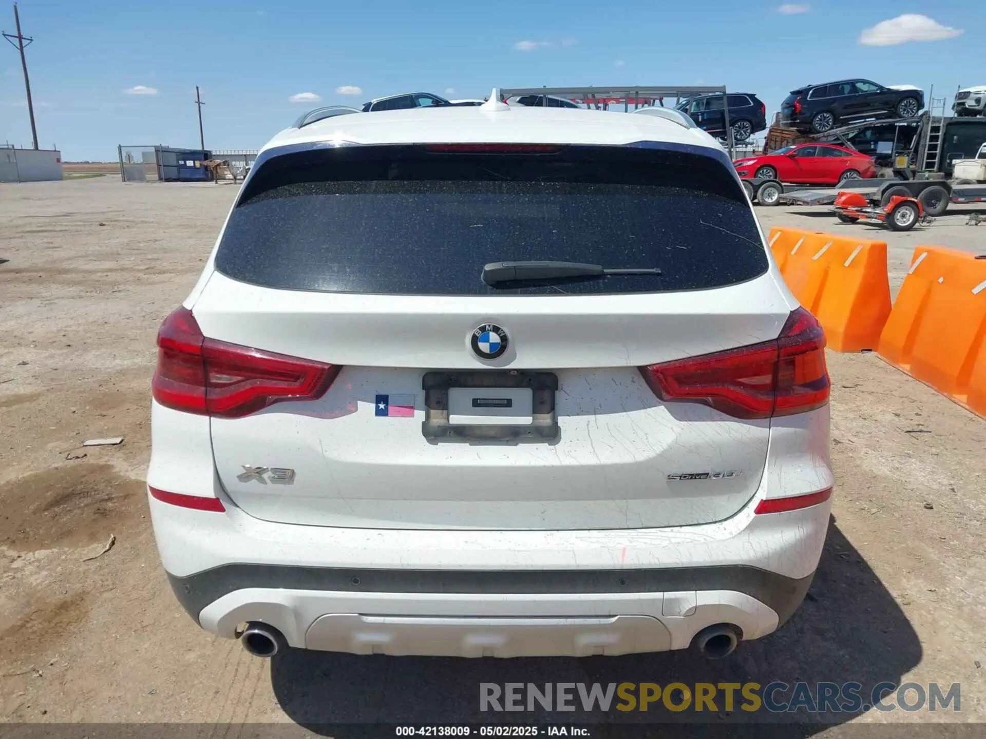 16 Photograph of a damaged car 5UXTY3C0XM9E41981 BMW X3 2021