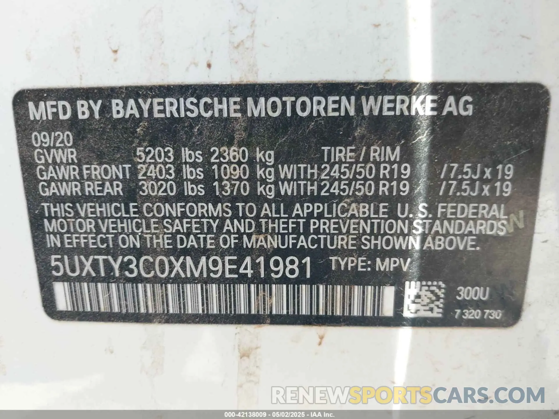 9 Photograph of a damaged car 5UXTY3C0XM9E41981 BMW X3 2021