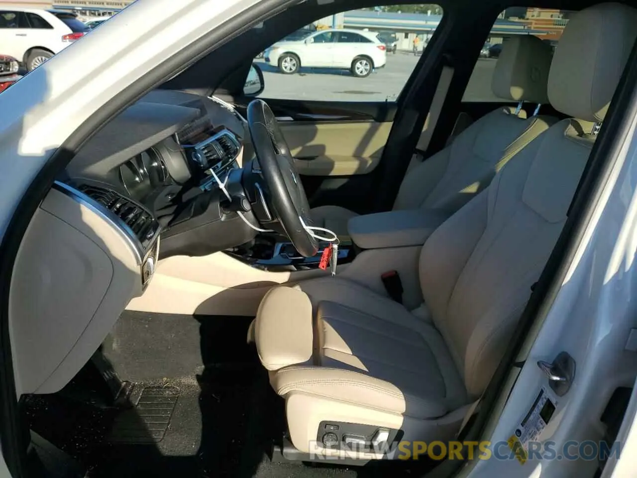 7 Photograph of a damaged car 5UXTY3C0XM9E69148 BMW X3 2021