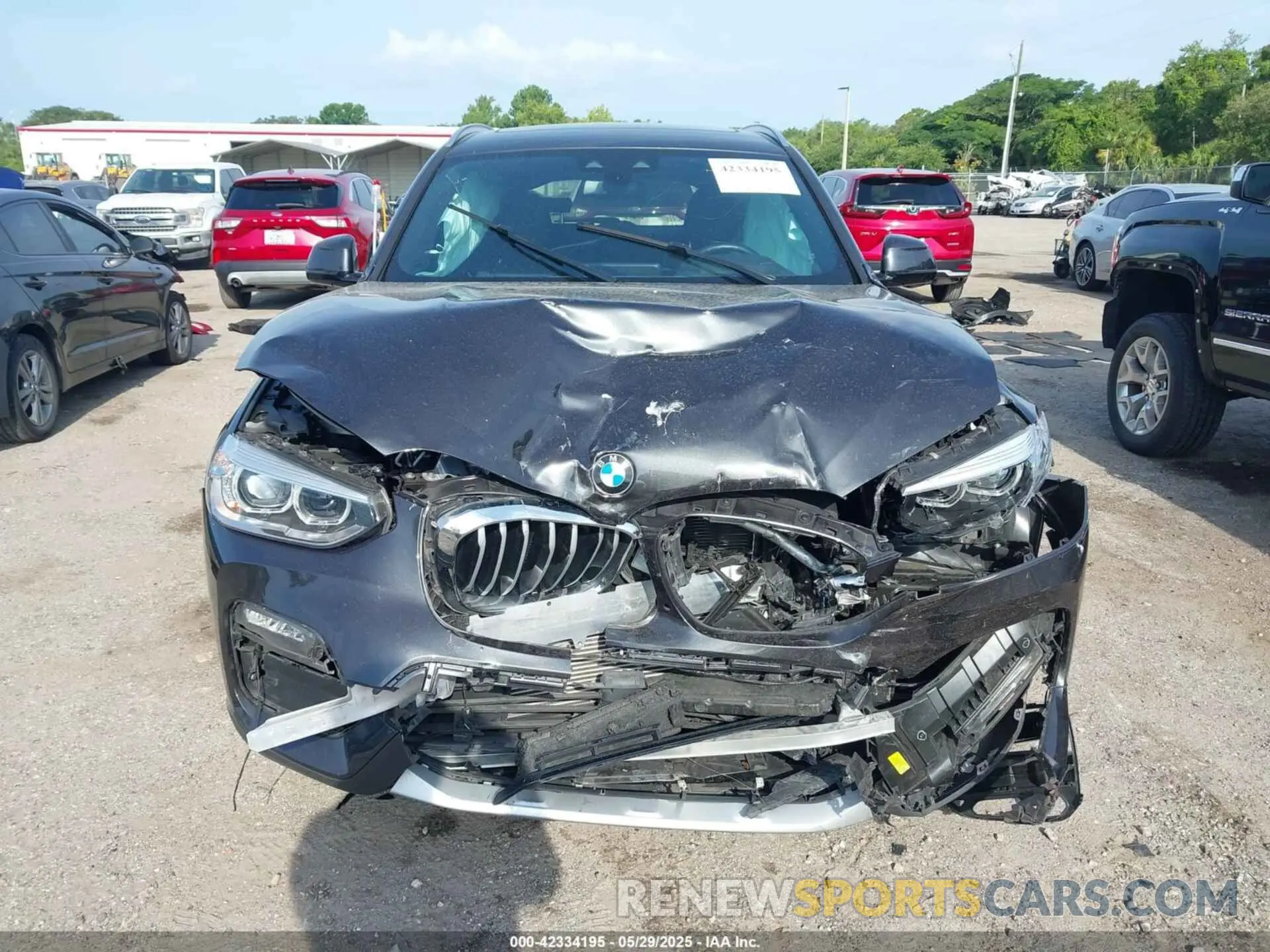 12 Photograph of a damaged car 5UXTY3C0XM9H12599 BMW X3 2021