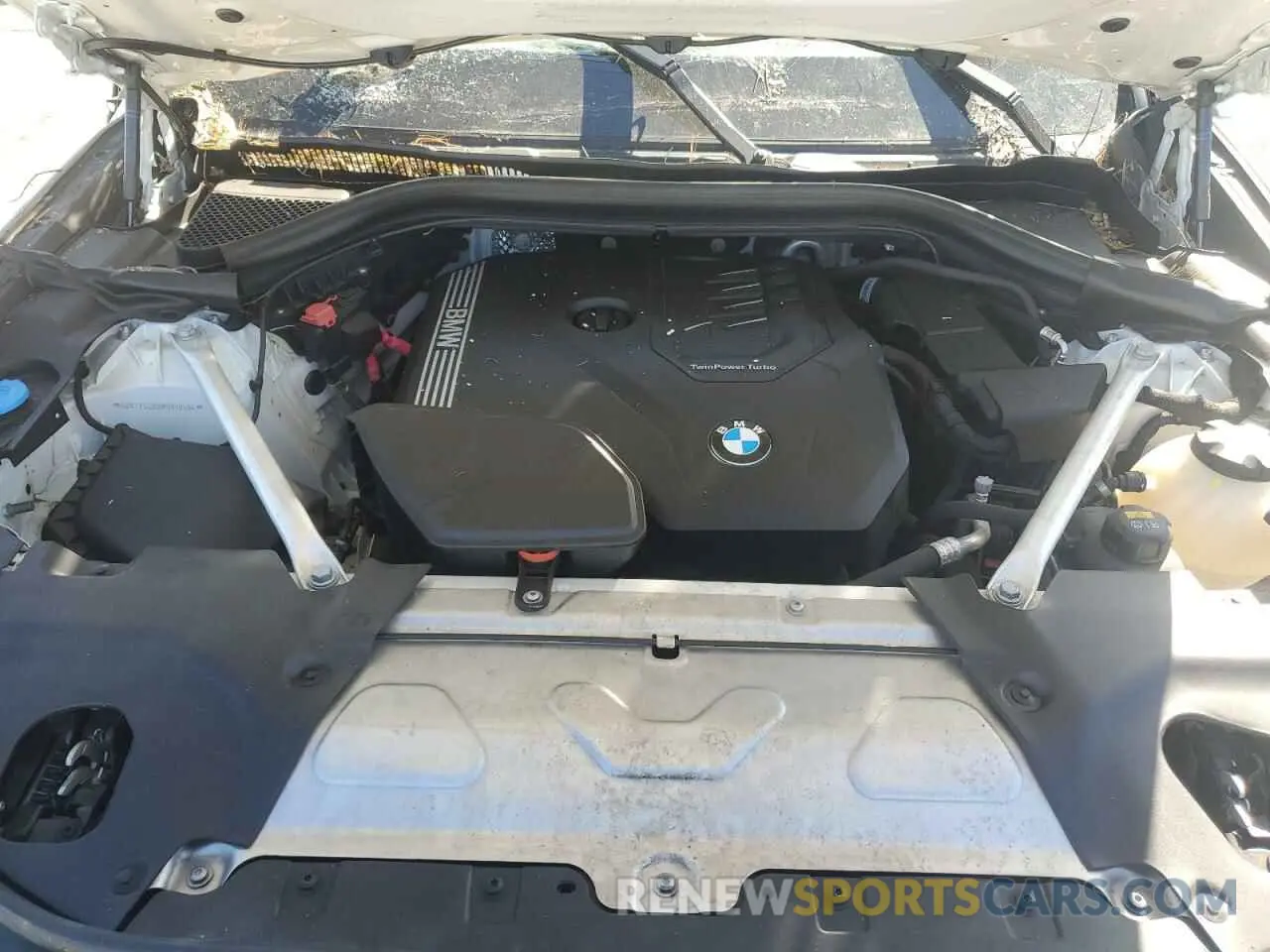 12 Photograph of a damaged car 5UXTY5C00M9D90504 BMW X3 2021