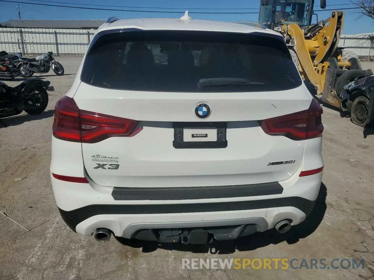 6 Photograph of a damaged car 5UXTY5C00M9D90504 BMW X3 2021