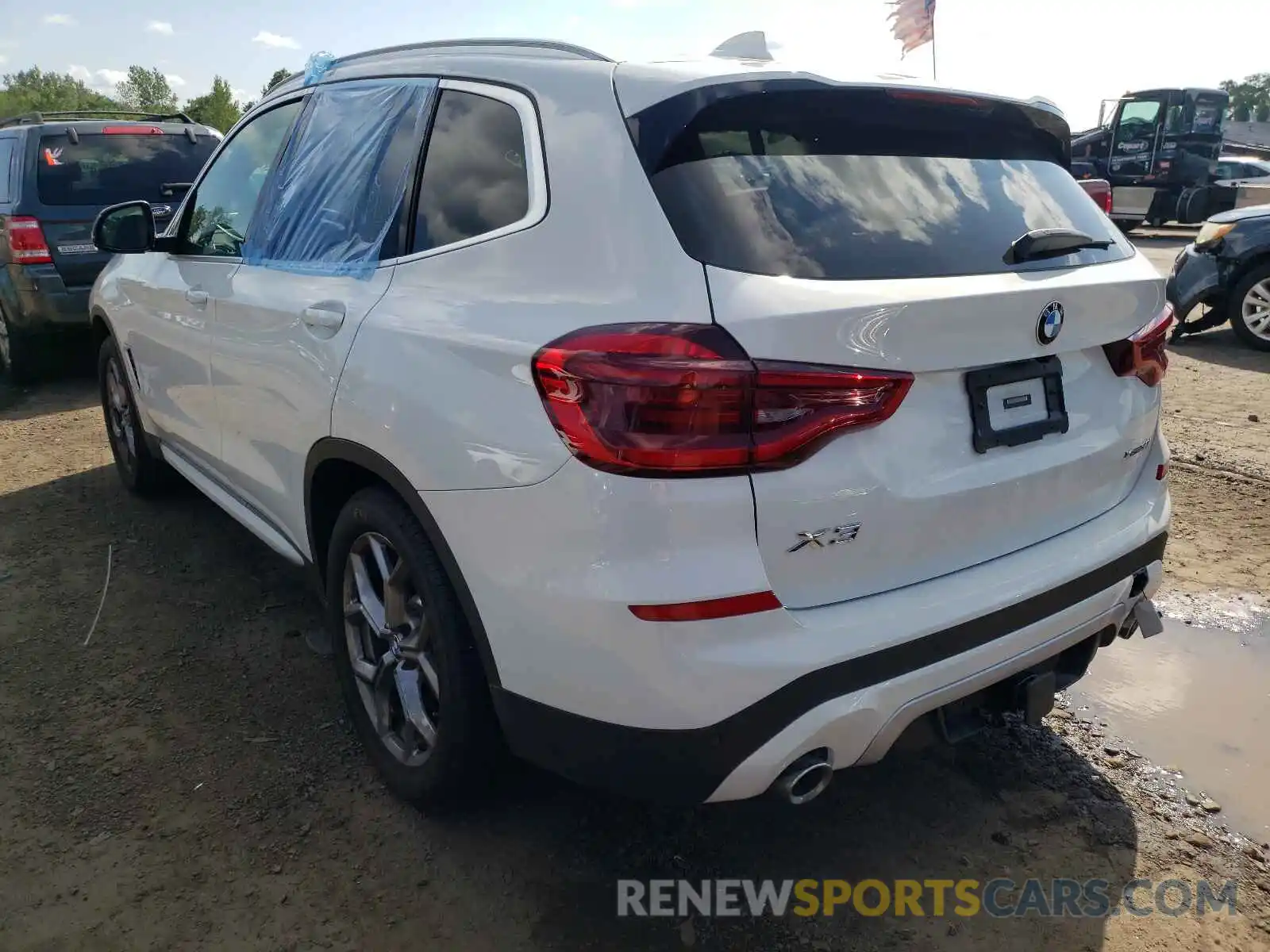 3 Photograph of a damaged car 5UXTY5C00M9E58607 BMW X3 2021