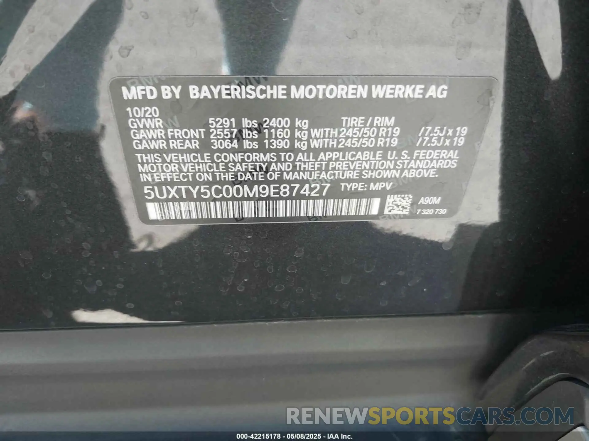 9 Photograph of a damaged car 5UXTY5C00M9E87427 BMW X3 2021