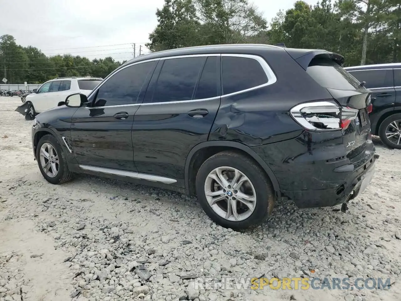 2 Photograph of a damaged car 5UXTY5C00M9F99211 BMW X3 2021