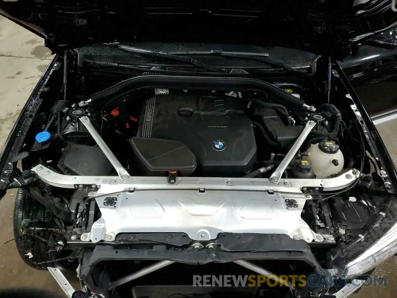 13 Photograph of a damaged car 5UXTY5C00M9G20803 BMW X3 2021