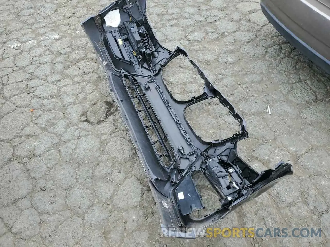 13 Photograph of a damaged car 5UXTY5C00M9H56123 BMW X3 2021