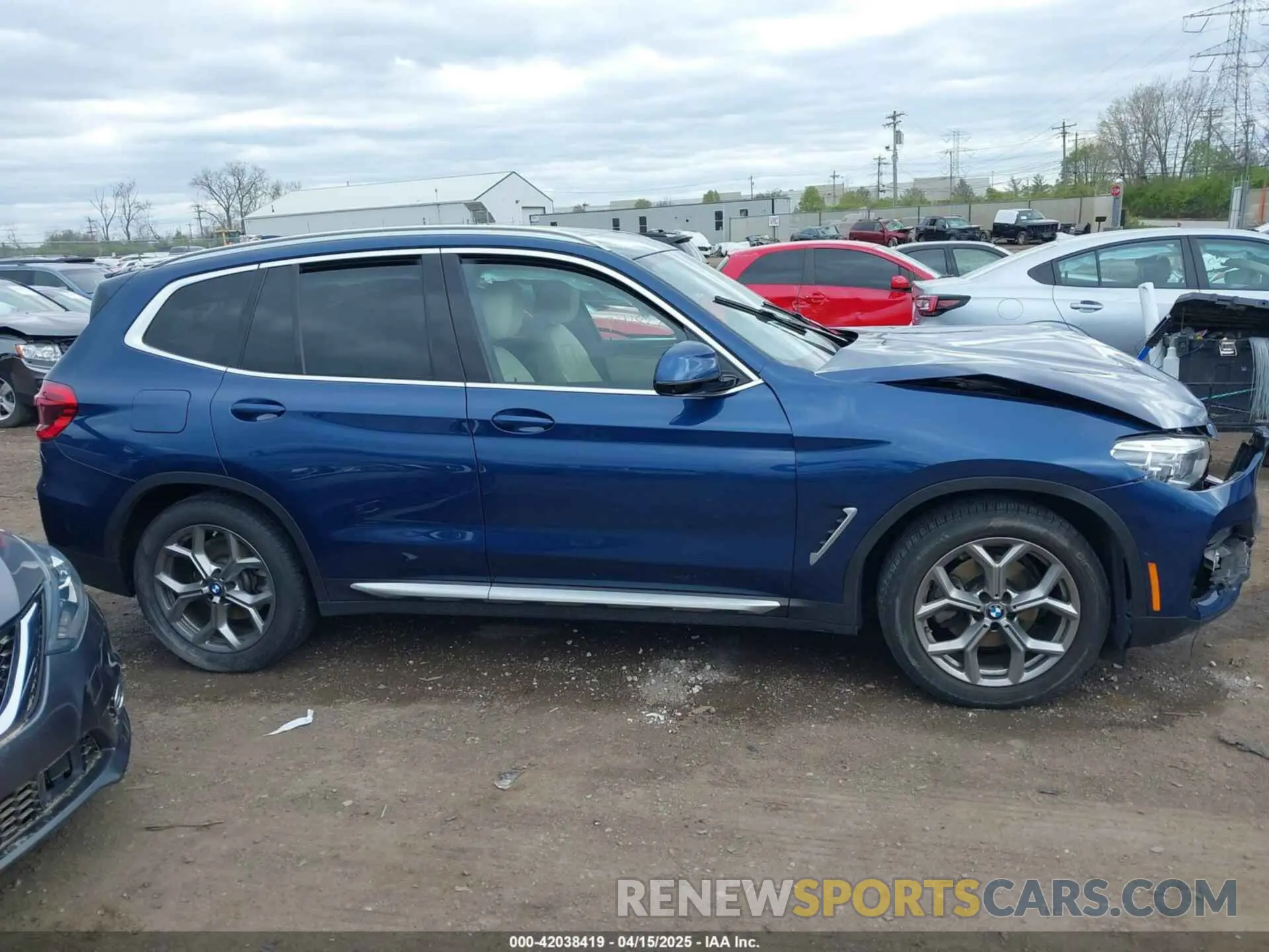 13 Photograph of a damaged car 5UXTY5C01M9E42951 BMW X3 2021