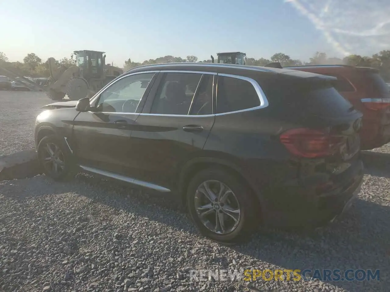 2 Photograph of a damaged car 5UXTY5C01M9F31032 BMW X3 2021