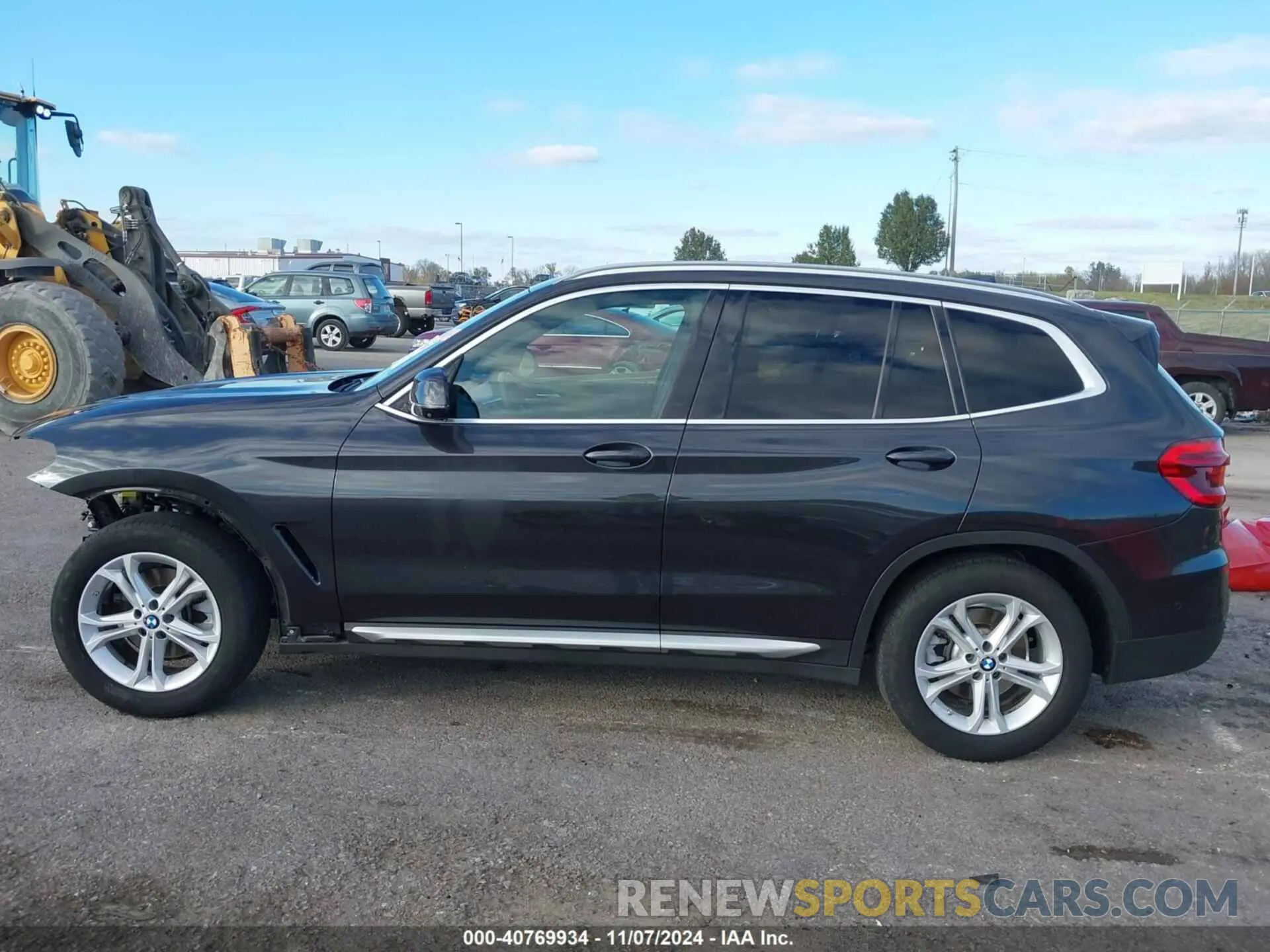 15 Photograph of a damaged car 5UXTY5C01M9F33198 BMW X3 2021