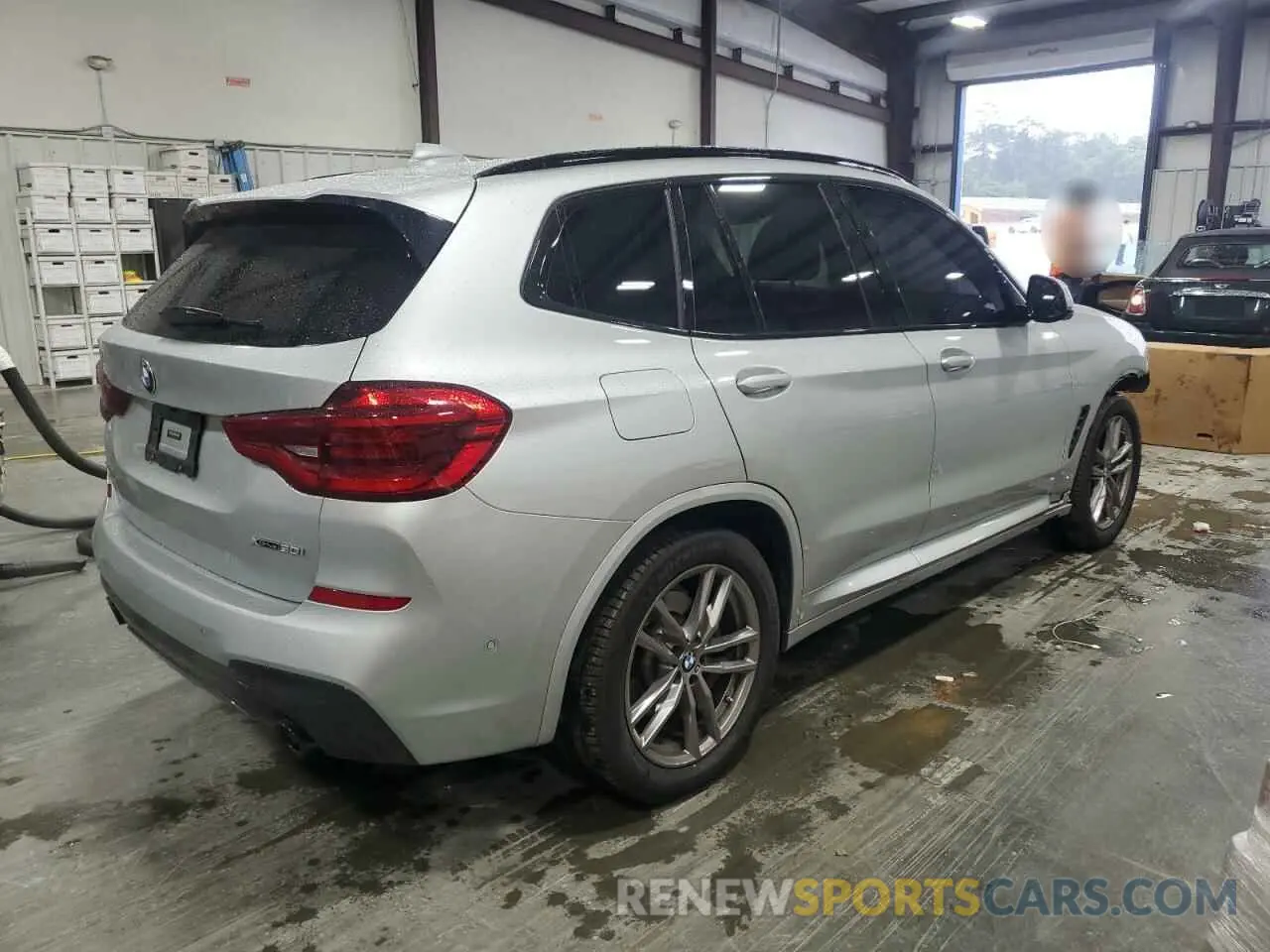 3 Photograph of a damaged car 5UXTY5C01M9F82465 BMW X3 2021