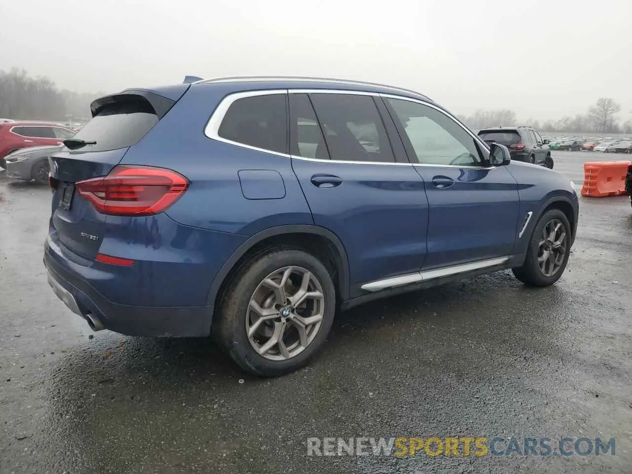 3 Photograph of a damaged car 5UXTY5C01M9H12745 BMW X3 2021