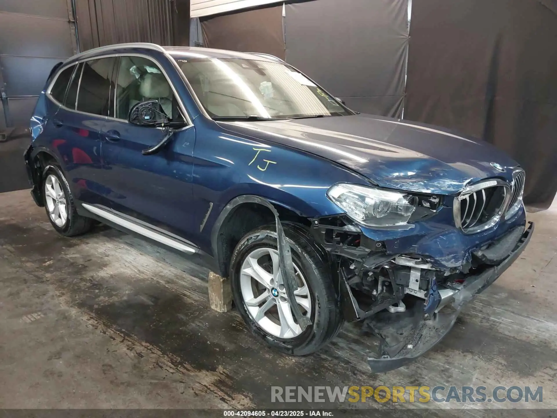 1 Photograph of a damaged car 5UXTY5C01M9H40531 BMW X3 2021