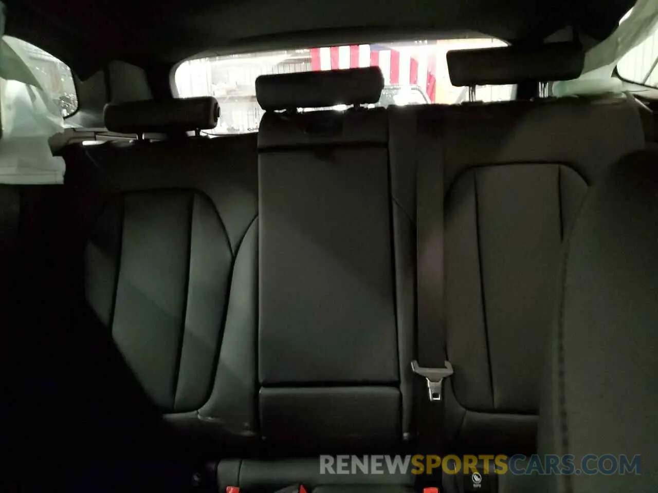 10 Photograph of a damaged car 5UXTY5C01M9H92516 BMW X3 2021