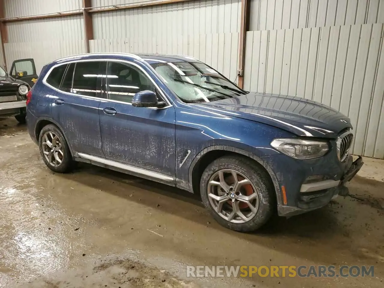 4 Photograph of a damaged car 5UXTY5C01M9H92516 BMW X3 2021