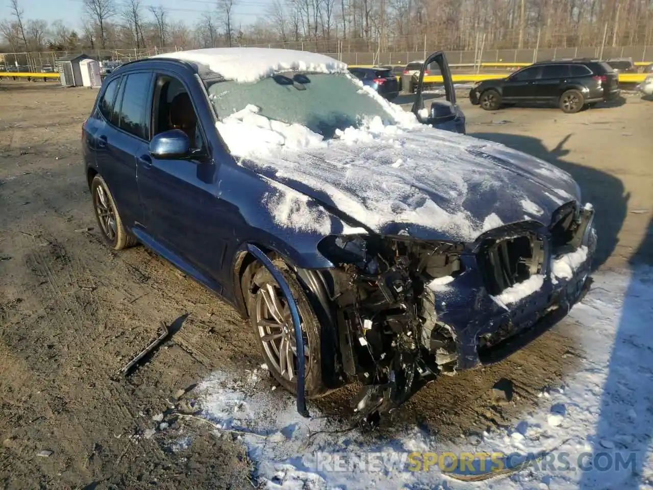 1 Photograph of a damaged car 5UXTY5C02M9E27987 BMW X3 2021