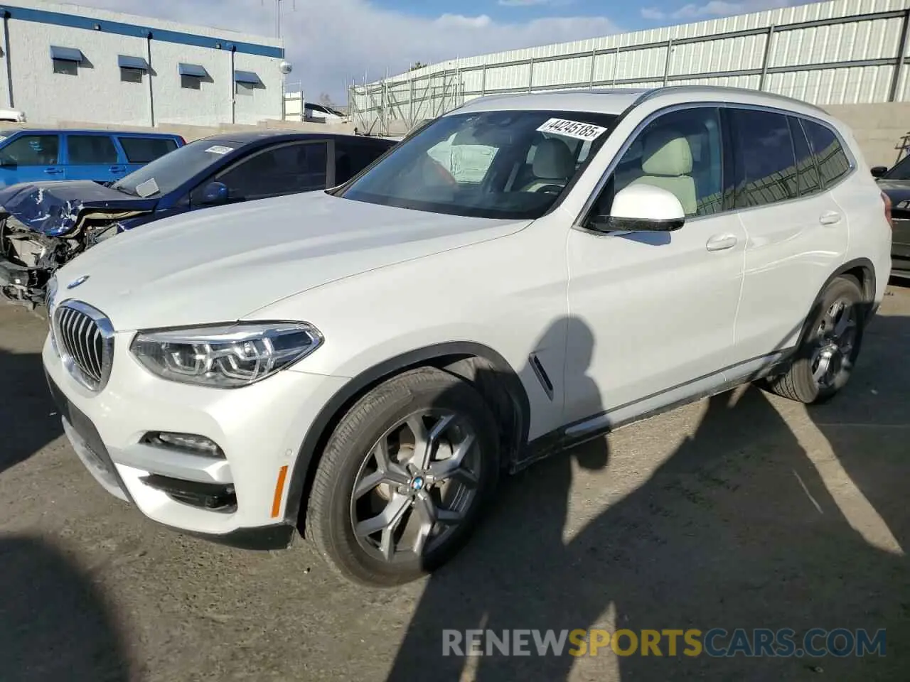 1 Photograph of a damaged car 5UXTY5C02M9E48368 BMW X3 2021