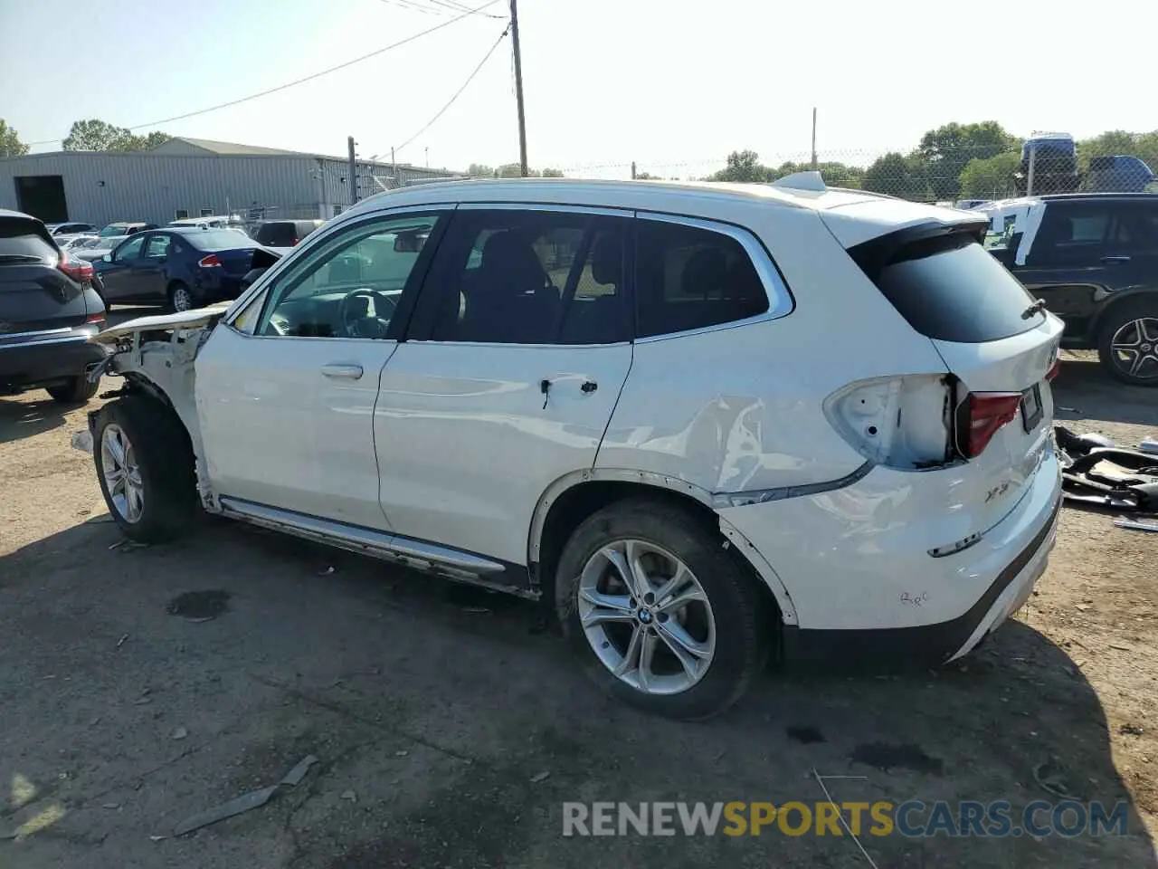 2 Photograph of a damaged car 5UXTY5C02M9E67096 BMW X3 2021