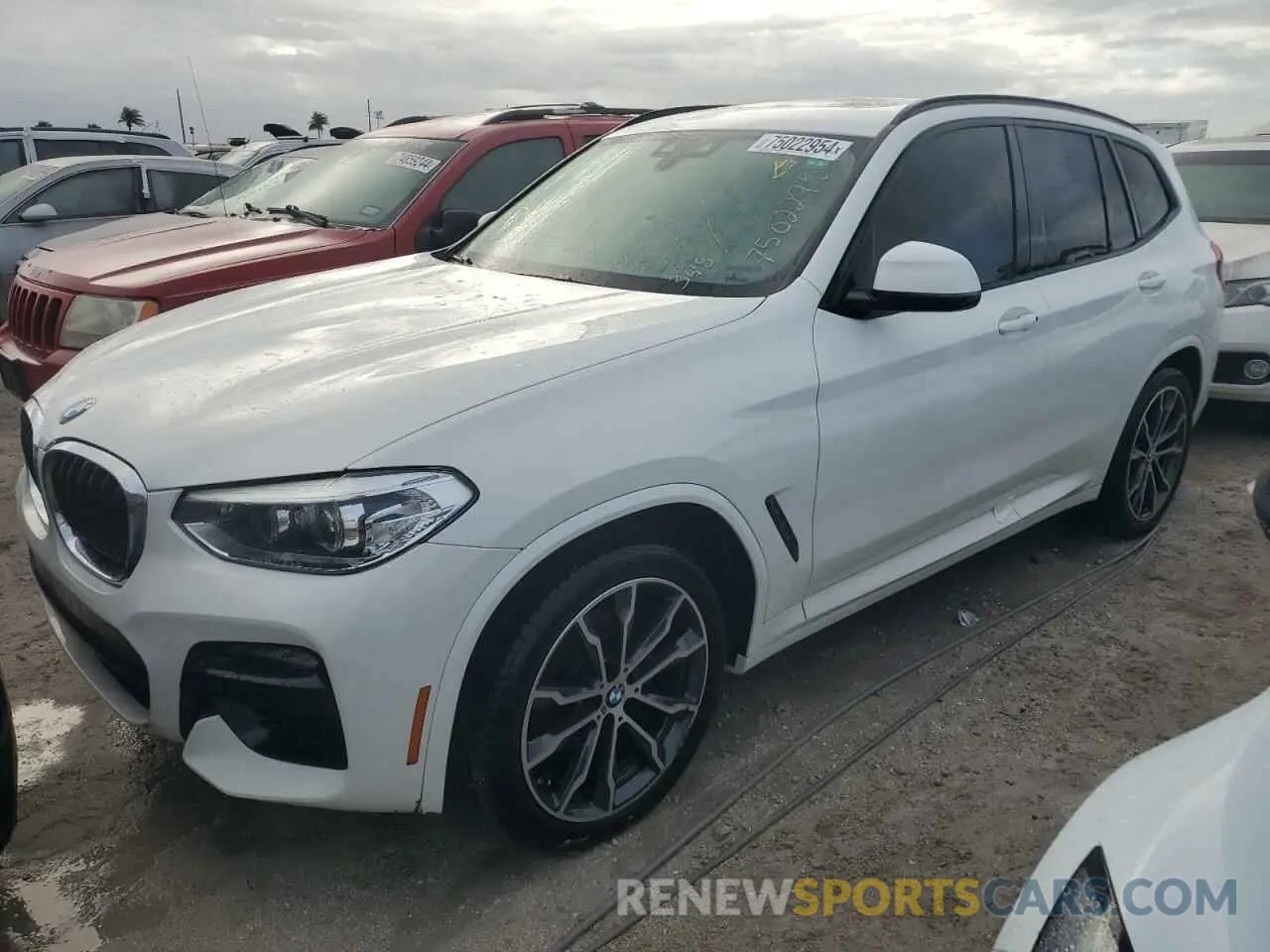 1 Photograph of a damaged car 5UXTY5C02M9E93147 BMW X3 2021