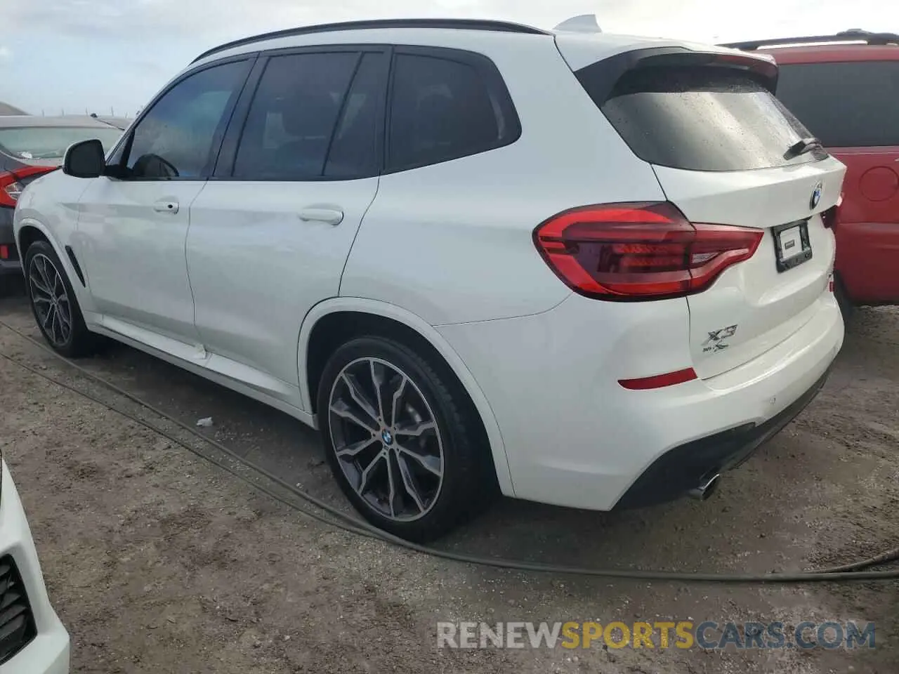 2 Photograph of a damaged car 5UXTY5C02M9E93147 BMW X3 2021