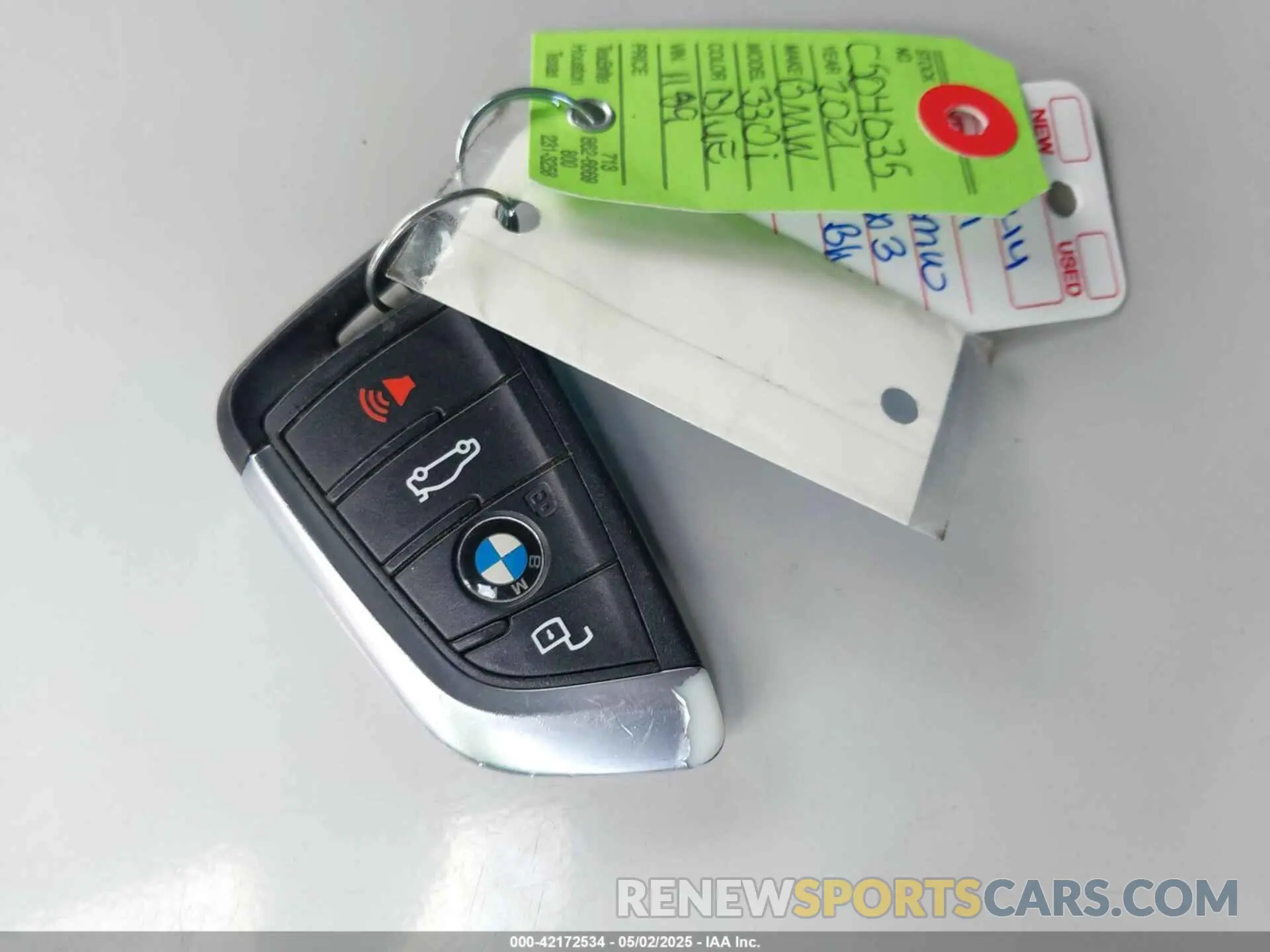 11 Photograph of a damaged car 5UXTY5C02M9G01198 BMW X3 2021